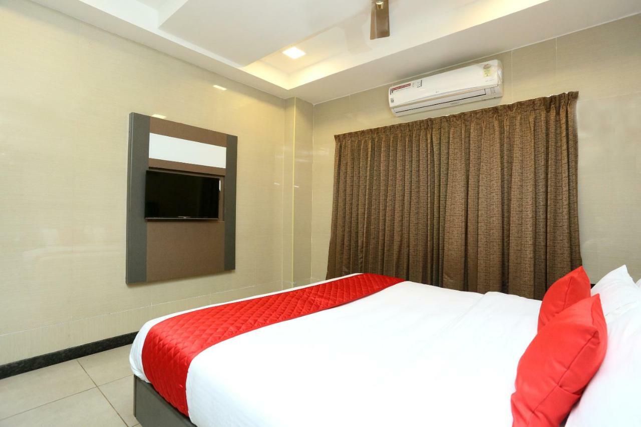 Oyo 18808 Hotel Rsn International Rameshwaram Exterior photo